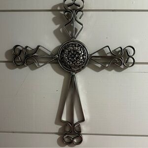 Internation Silver Co Ornate Cross Silver Plated 13”